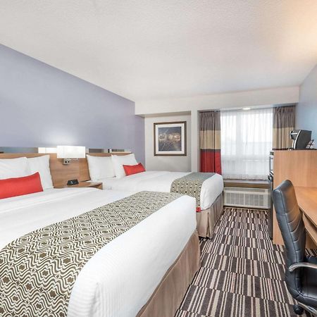 Microtel Inn & Suites By Wyndham Sudbury Exteriör bild