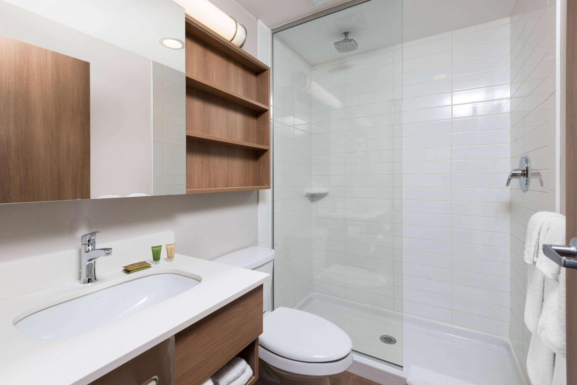 Microtel Inn & Suites By Wyndham Sudbury Exteriör bild