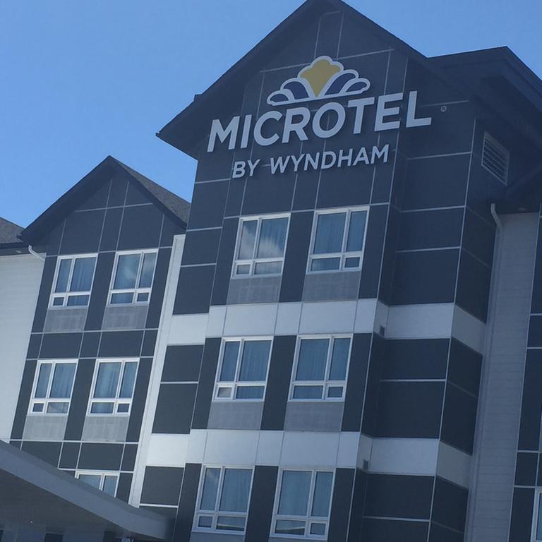 Microtel Inn & Suites By Wyndham Sudbury Exteriör bild
